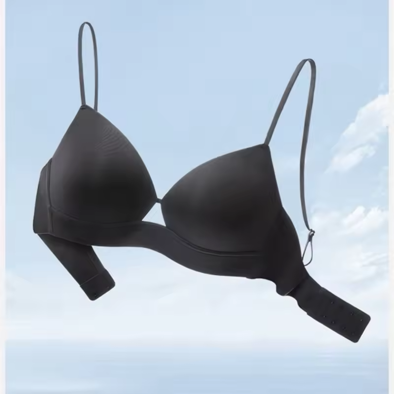Thin Wire-Free Micro-Gathering Bra