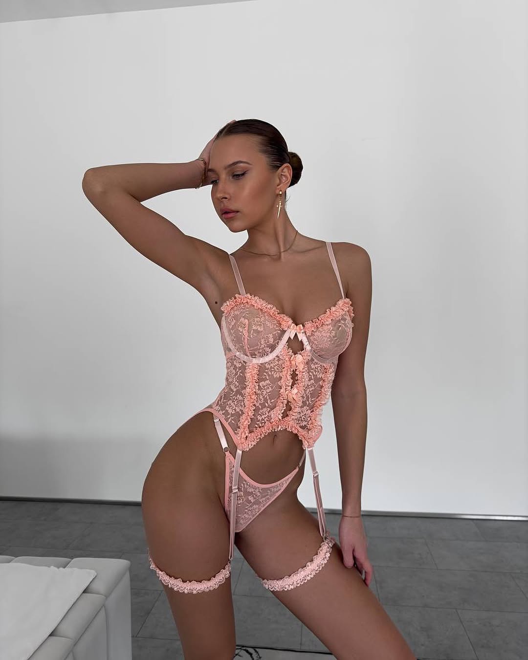 Rosette Lace Corset Set