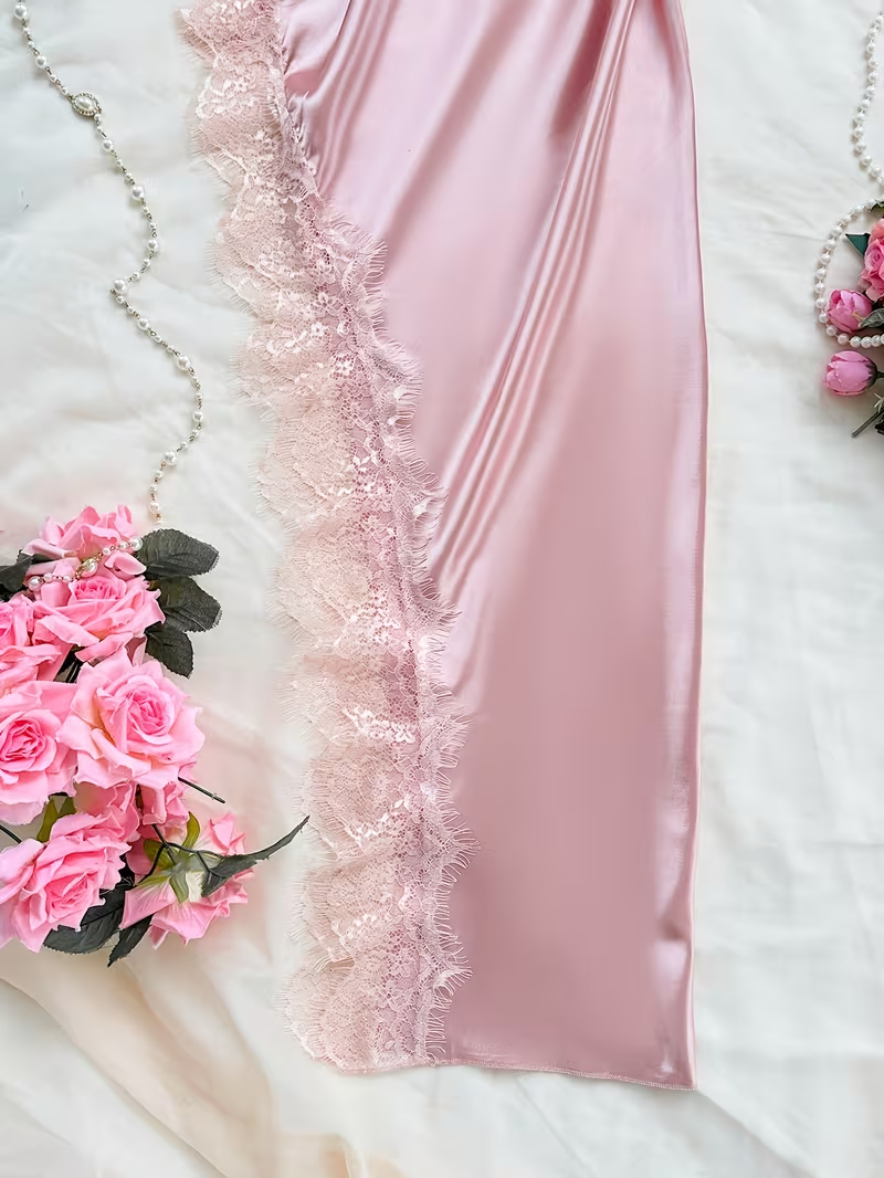 Long Lace Patchwork Comfortable Ruffled Nightgown