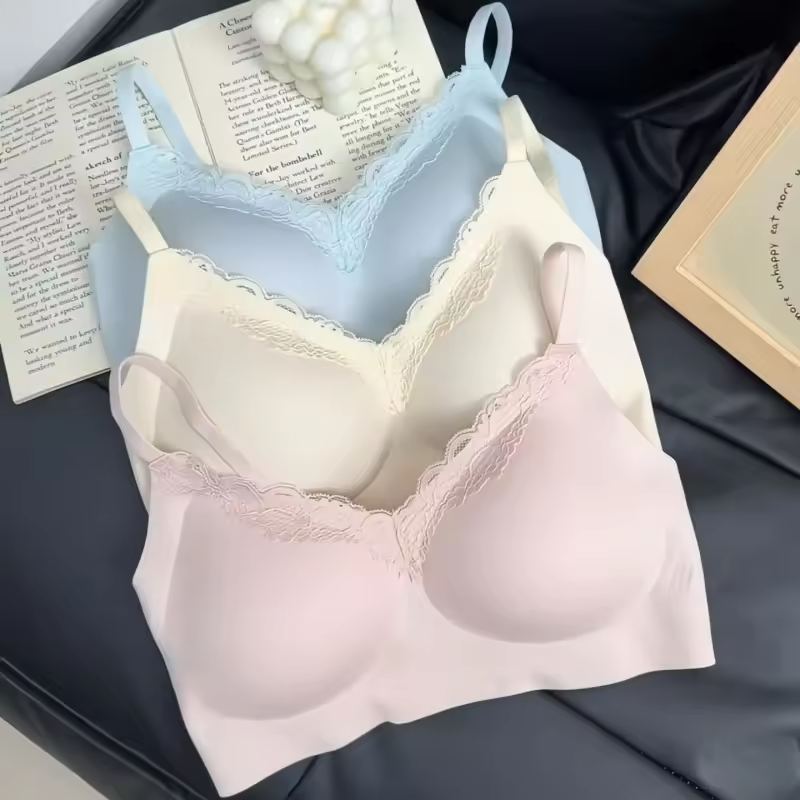 Lace V-Neck Wireless Bra